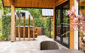 Bos Villa Met Hottub & Sauna | 8 Personen - Resort Valley